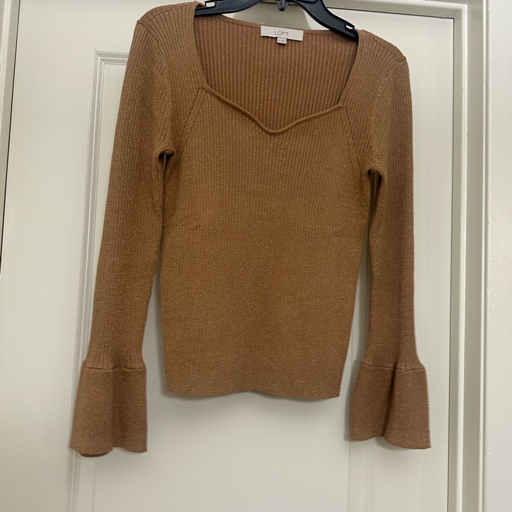 Never worn Gold sweater